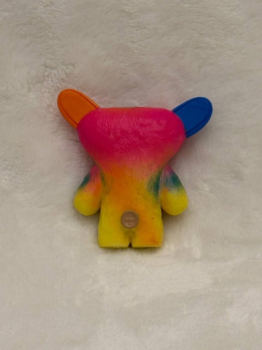 Small Fuggler Rabid Rabbit 2-Pack 2.5" Mini Figures Rainbow and Purple Rabbid - Picture 4 of 6